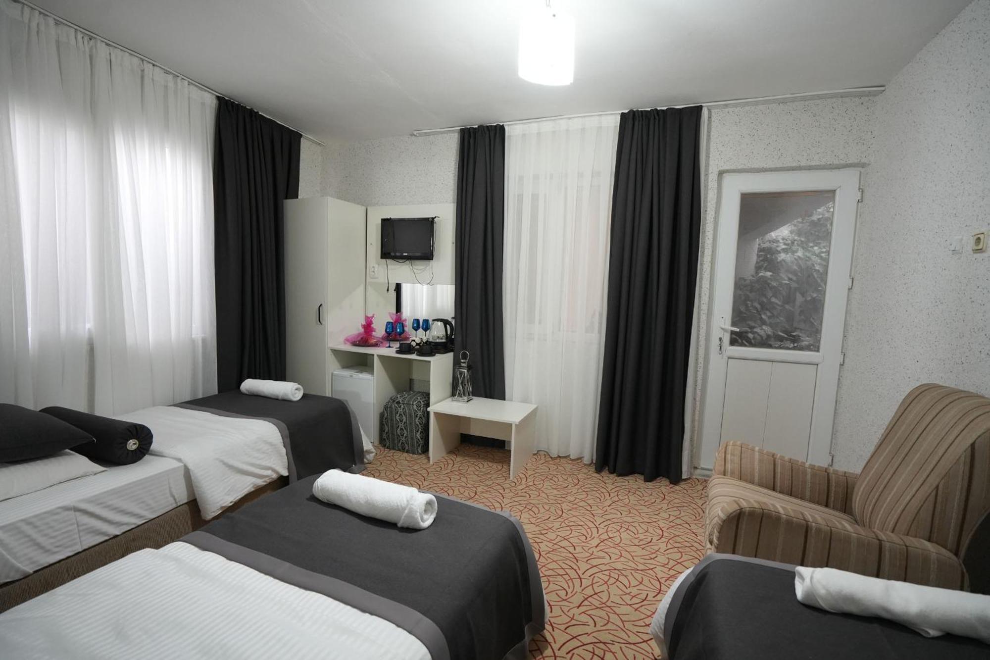 Ozenturku Hotel Памуккале Екстериор снимка
